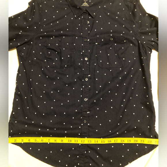 St. John’s Bay, XL, blue & white polka dot button up blouse - Picture 13 of 13